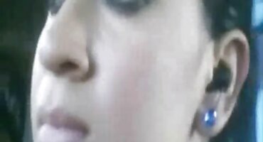 pikachu sex Cô ấy cho một công jav full hd việc thổi trong khi làm việc.